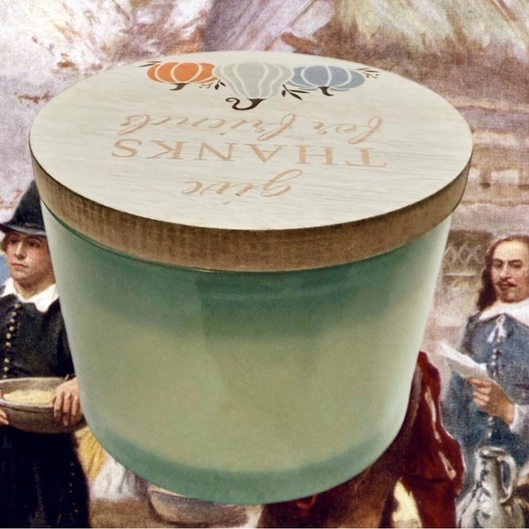 NEW! SAND + FOG Fall Autumn Thanksgiving Pilgrims Pumpkin Citrus Candle 12 Oz. - Picture 6 of 11